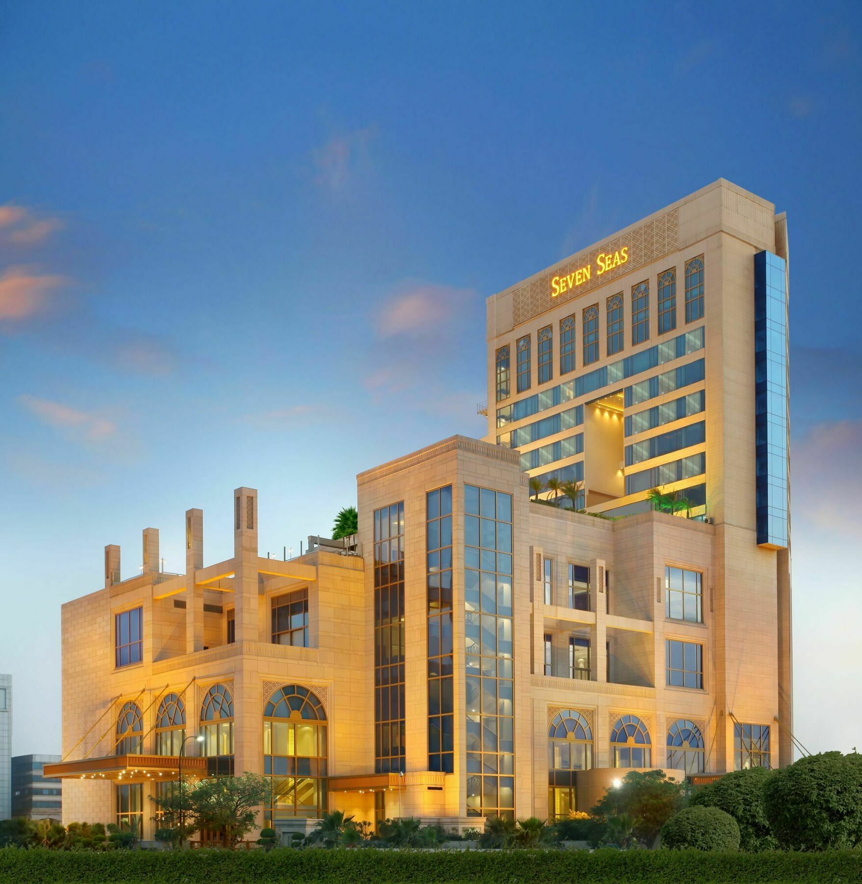 Seven Seas Hotel New Delhi Exterior photo